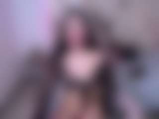 Live cam show with CherryLips - Twerk on Dare Cams