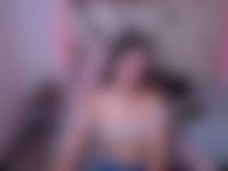 Live cam show with CherryLips - Latina on Camsoda | colombia