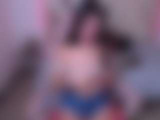 CherryLips's Live Sex Cam Show