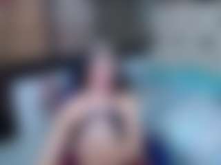 CherryLips's Live Sex Cam Show