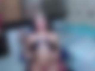CherryLips's Live Sex Cam Show