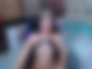CherryLips's Live Sex Cam Show
