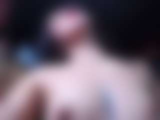 Live cam show with CherryLips - Emo on Milf Play
