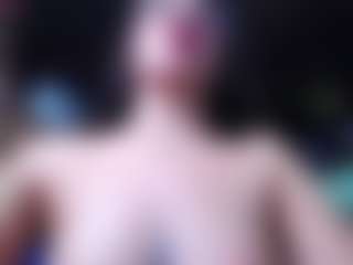 CherryLips's Live Sex Cam Show