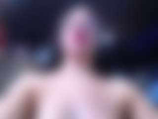 Live cam show with CherryLips - Office on intimatelivegirls.com