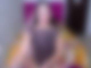 Live cam show with CherryLips - Petite on Mixed Magazine Live