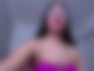 Live cam show with CherryLips - Solo on Camversity