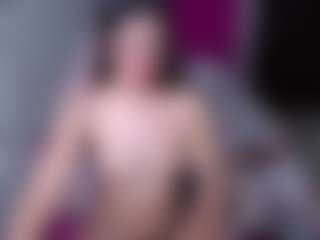 CherryLips's Live Sex Cam Show