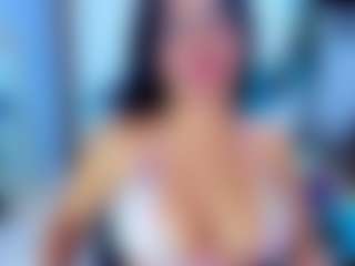 Live cam show with CanddyHott1 - Big Tits on TastyBlacksLive