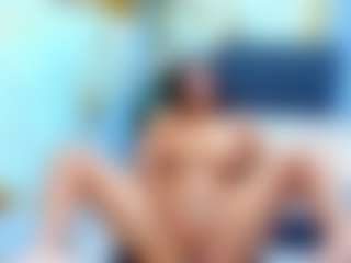 CanddyHott1's Live Sex Cam Show