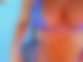 CanddyHott1's Live Sex Cam Show