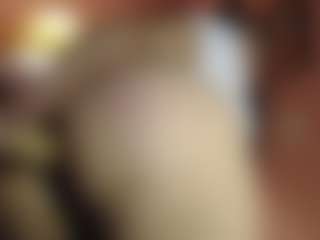 Live cam show with EmilyR0s33 - Foot Fetish on Sex Cam Show