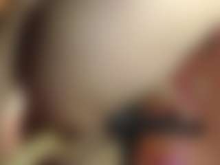 EmilyR0s33's Live Sex Cam Show