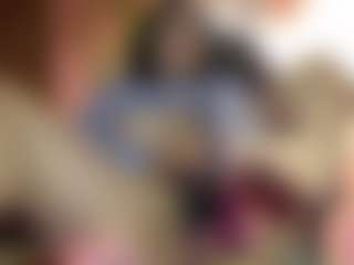 EmilyR0s33's Live Sex Cam Show