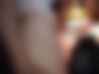 EmilyR0s33's Live Sex Cam Show
