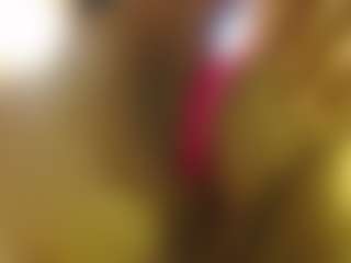 EmilyR0s33's Live Sex Cam Show