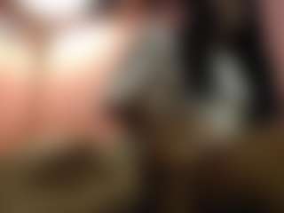 EmilyR0s33's Live Sex Cam Show
