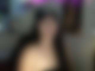 EmilyR0s33's Live Sex Cam Show
