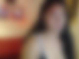 EmilyR0s33's Live Sex Cam Show