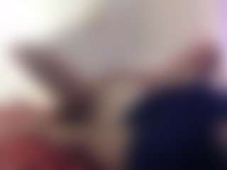 EmilyR0s33's Live Sex Cam Show
