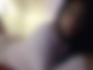 EmilyR0s33's Live Sex Cam Show