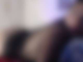 EmilyR0s33's Live Sex Cam Show