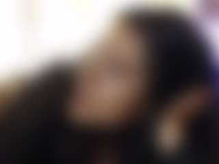 Live cam show with EmilyR0s33 - Strapon on slutload
