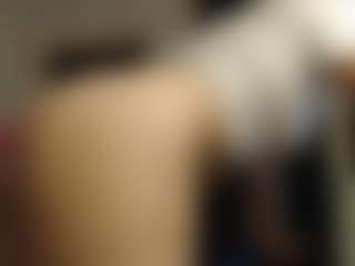 EmilyR0s33's Live Sex Cam Show