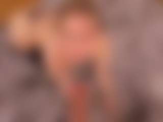 Lusty-Freya's Live Sex Cam Show