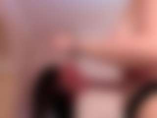 Lusty-Freya's Live Sex Cam Show
