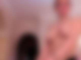 Lusty-Freya's Live Sex Cam Show