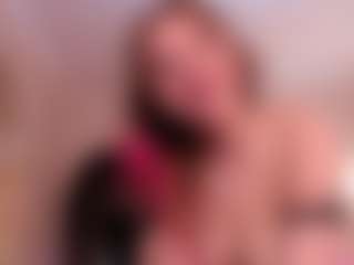 Lusty-Freya's Live Sex Cam Show