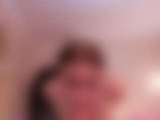 Lusty-Freya's Live Sex Cam Show