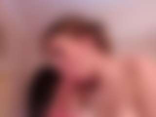 Lusty-Freya's Live Sex Cam Show