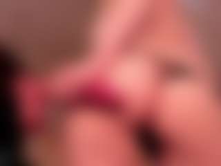 Lusty-Freya's Live Sex Cam Show