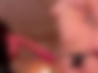 Lusty-Freya's Live Sex Cam Show