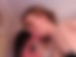 Lusty-Freya's Live Sex Cam Show