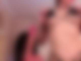 Lusty-Freya's Live Sex Cam Show