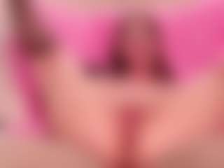 Lusty-Freya's Live Sex Cam Show