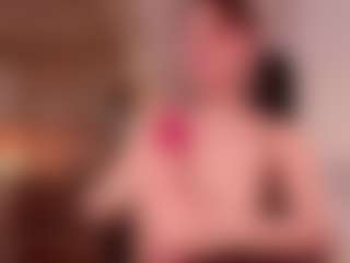 Live cam show with Lusty-Freya - Bikini on CamwithHer