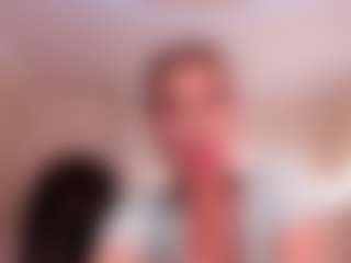Lusty-Freya's Live Sex Cam Show
