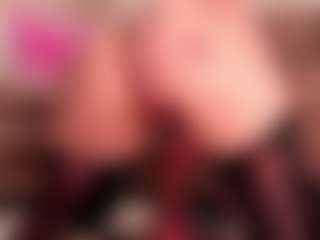 Lusty-Freya's Live Sex Cam Show