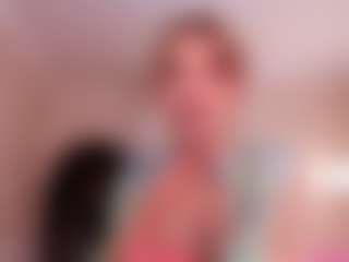 Lusty-Freya's Live Sex Cam Show