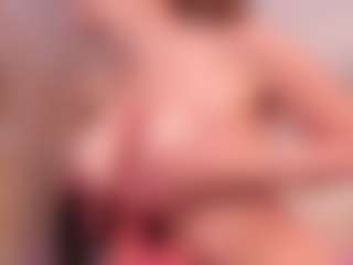 Lusty-Freya's Live Sex Cam Show