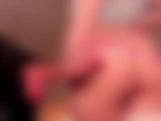 Lusty-Freya's Live Sex Cam Show