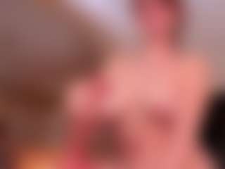 Lusty-Freya's Live Sex Cam Show