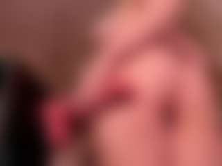 Lusty-Freya's Live Sex Cam Show