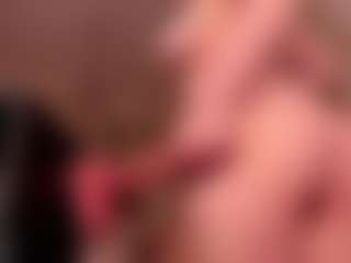Lusty-Freya's Live Sex Cam Show