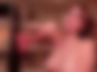 Lusty-Freya's Live Sex Cam Show