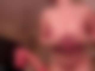 Lusty-Freya's Live Sex Cam Show